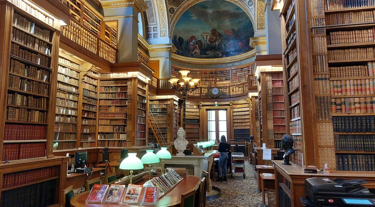 Photo de la bilbiothèque de l'assemblée nationale