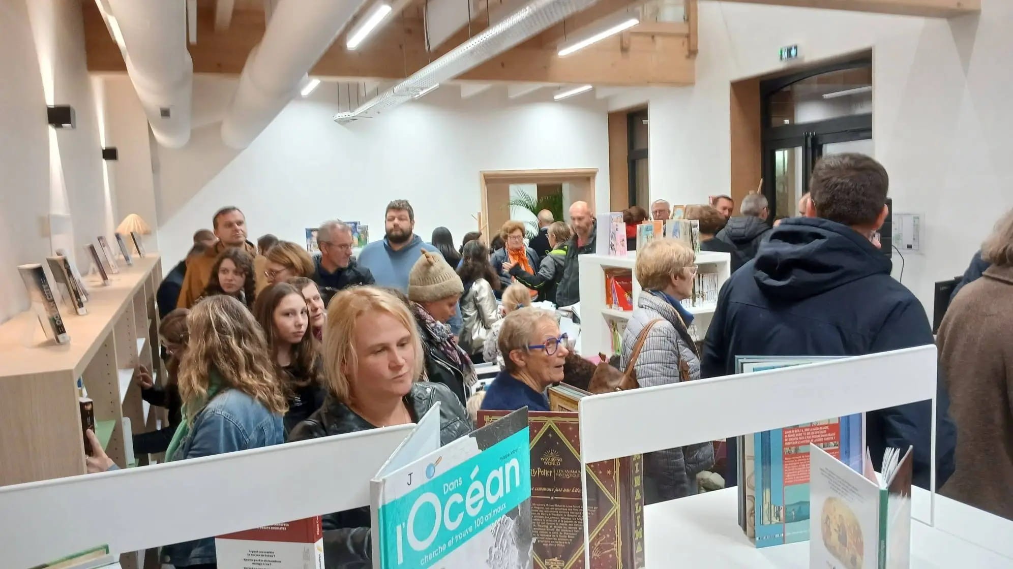 Inauguration de la médiathèque de Sainghin-en-Weppes (59).